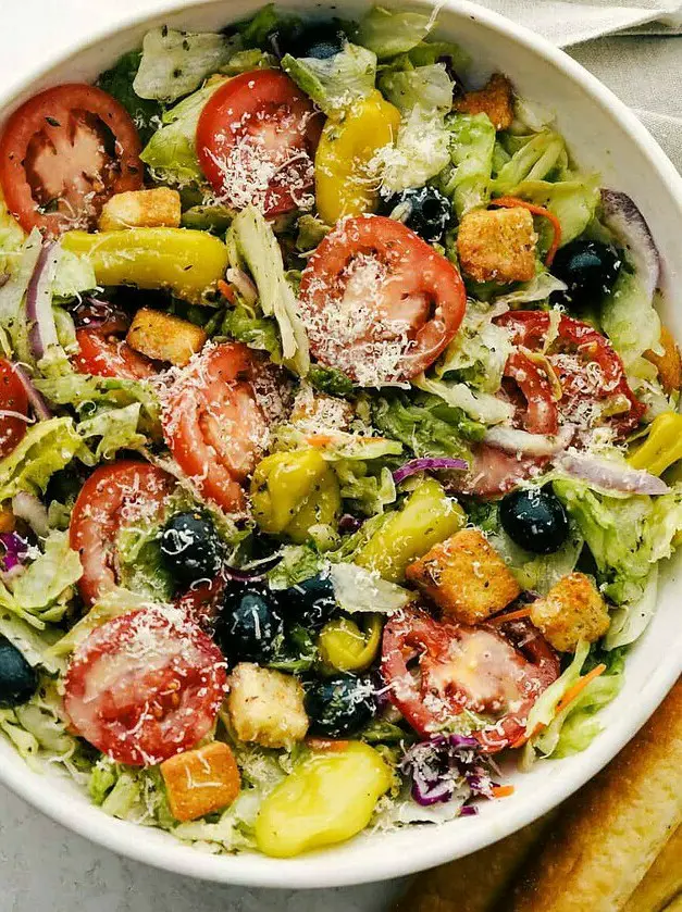 Copycat Olive Garden Salad