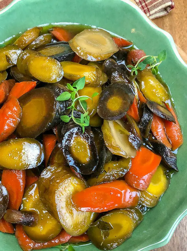 Dutch Oven Honey Glazed Carrots