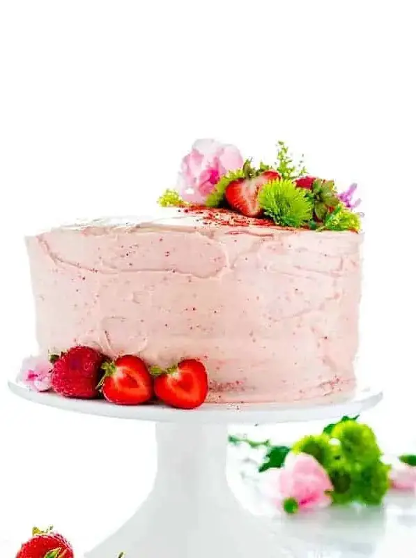 Gluten Free Strawberry Cake