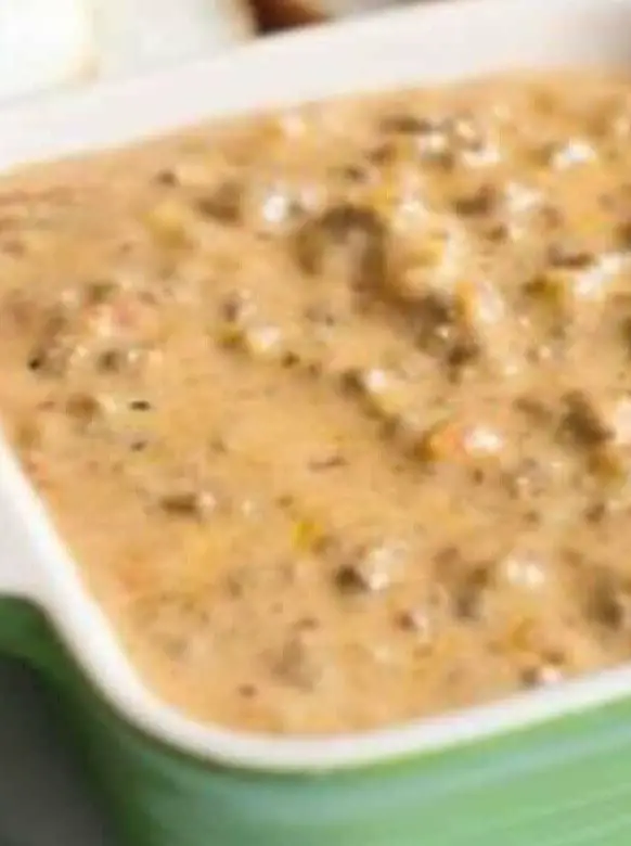 Easy Hamburger Dip with Real Cheese