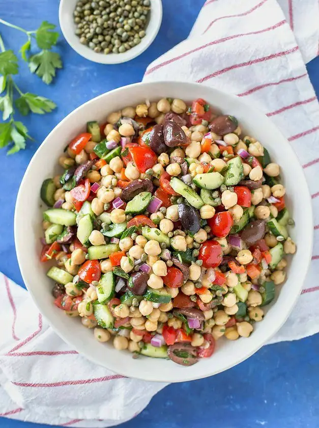 Mediterranean Chickpea Salad