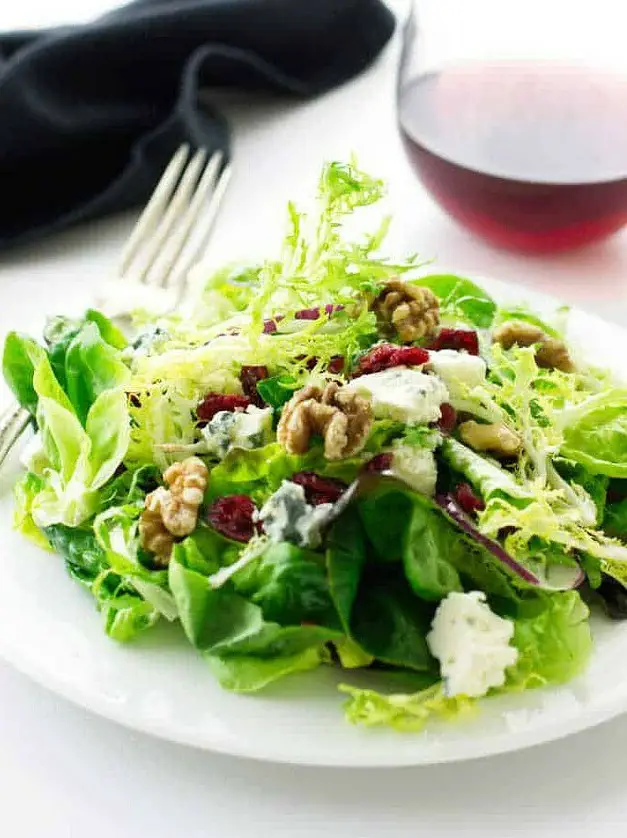 Tossed Green Salad with Gorgonzola and Cranberries