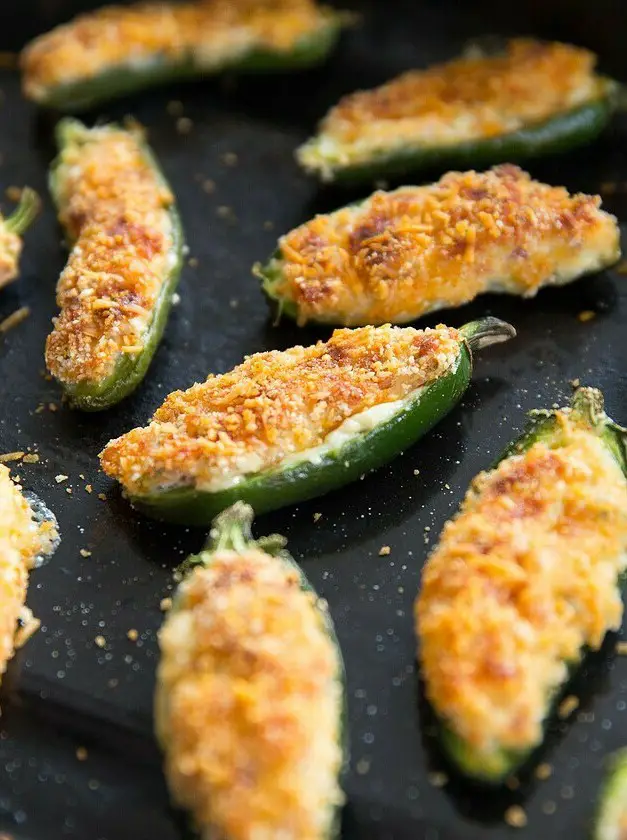 Crispy Baked Jalapeño Poppers