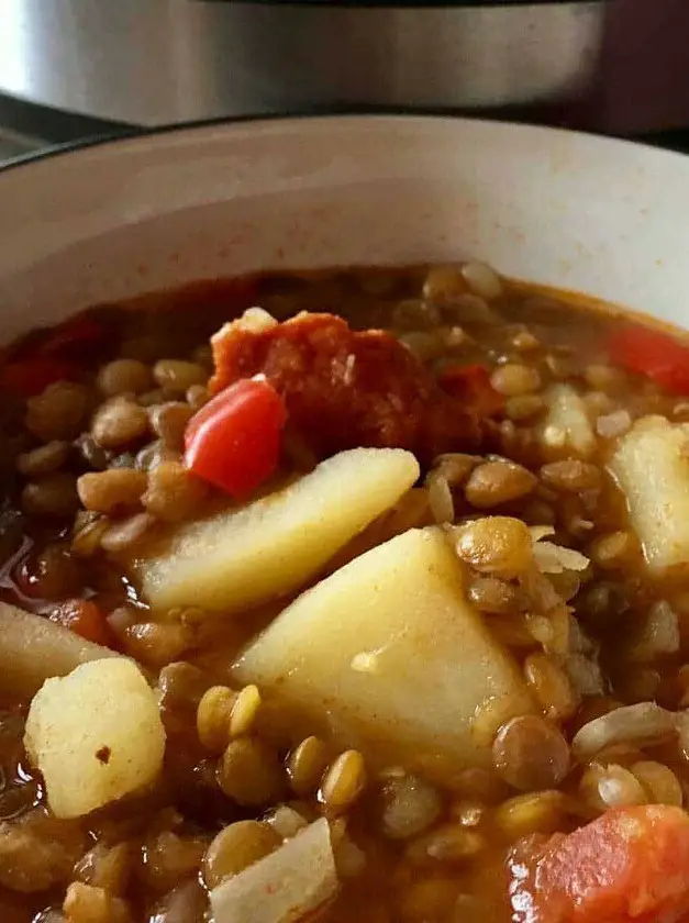 Instant Pot Spanish Lentil Soup