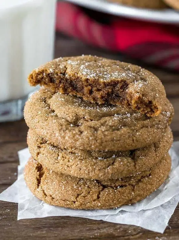 Soft and Chewy Ginger Molasses Cookies