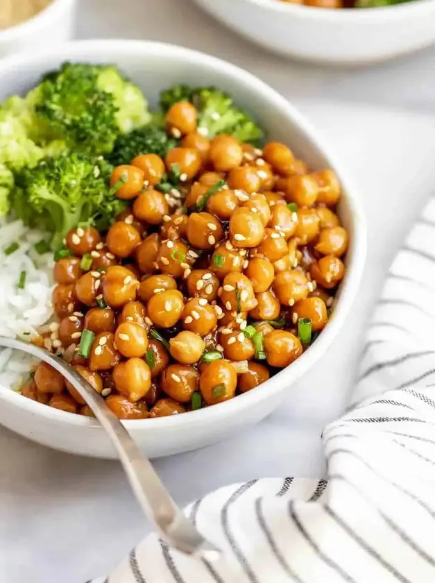 Vegan Sticky Sesame Chickpeas