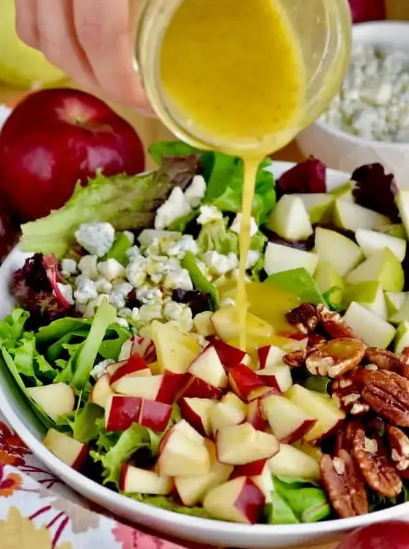 Apple Pecan Fall Salad