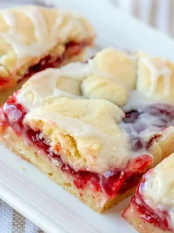 Homemade Cherry Pie Bars