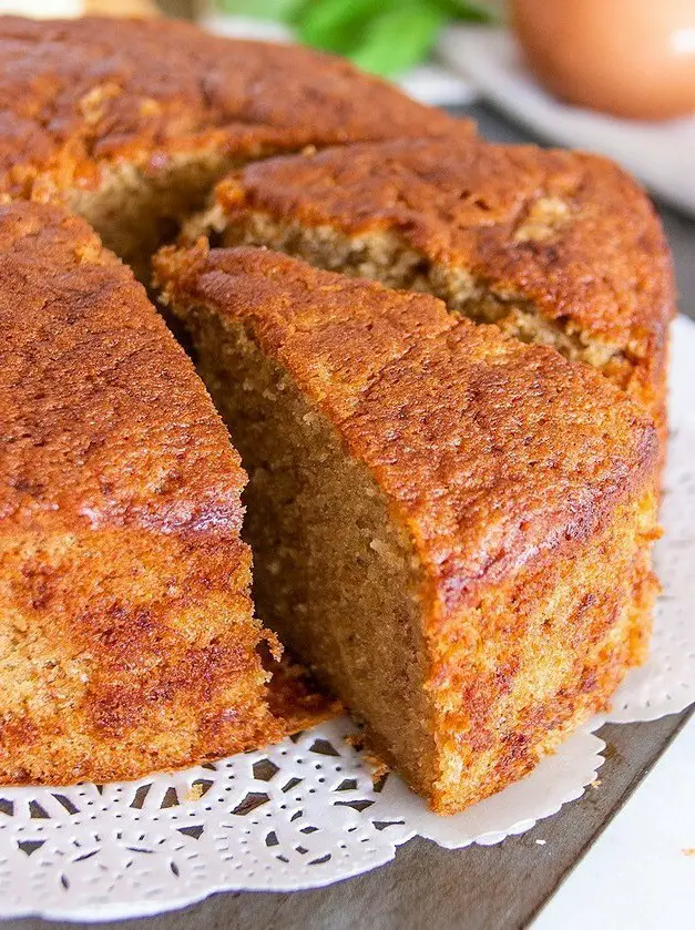 Easy Banana Butter Cake