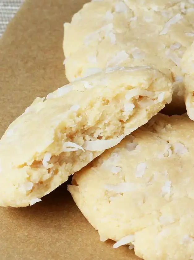 Coconut Protein Cookies