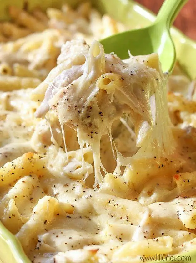 Chicken Alfredo Bake