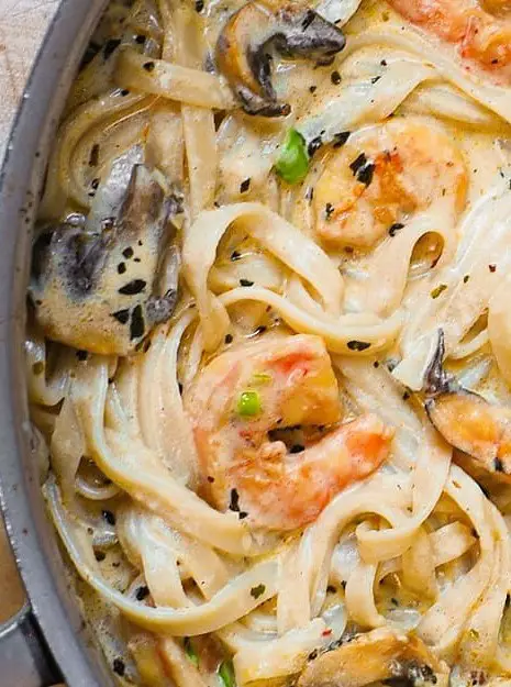 Creamy Shrimp Pasta with Mushrooms