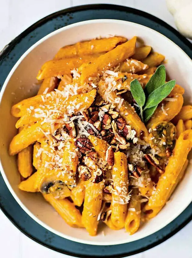 Pumpkin Pasta Sauce with Mushrooms and Sage