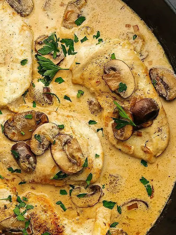 Keto Chicken Marsala