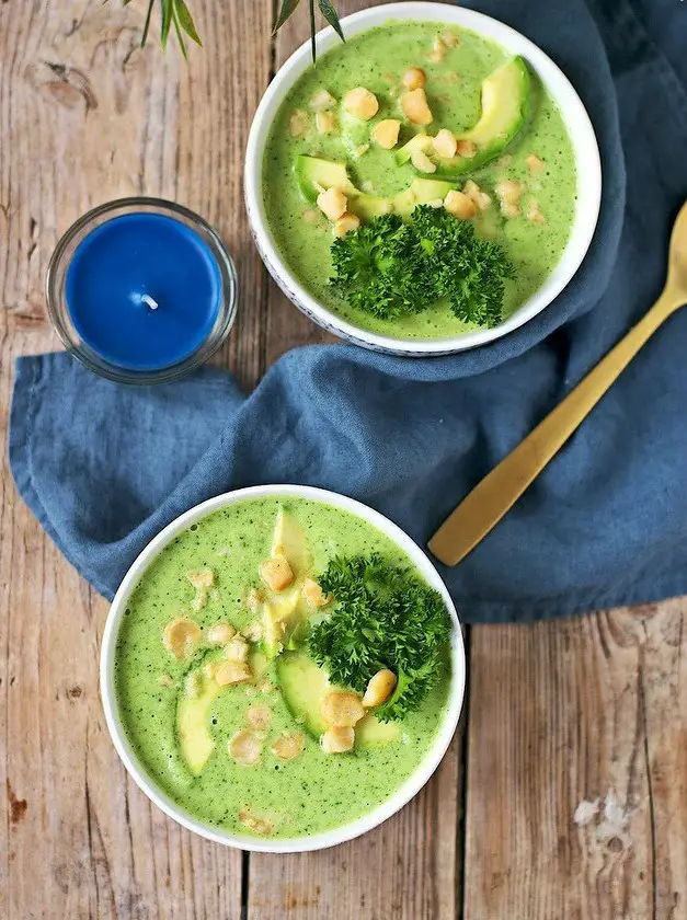 Detox Broccoli Soup