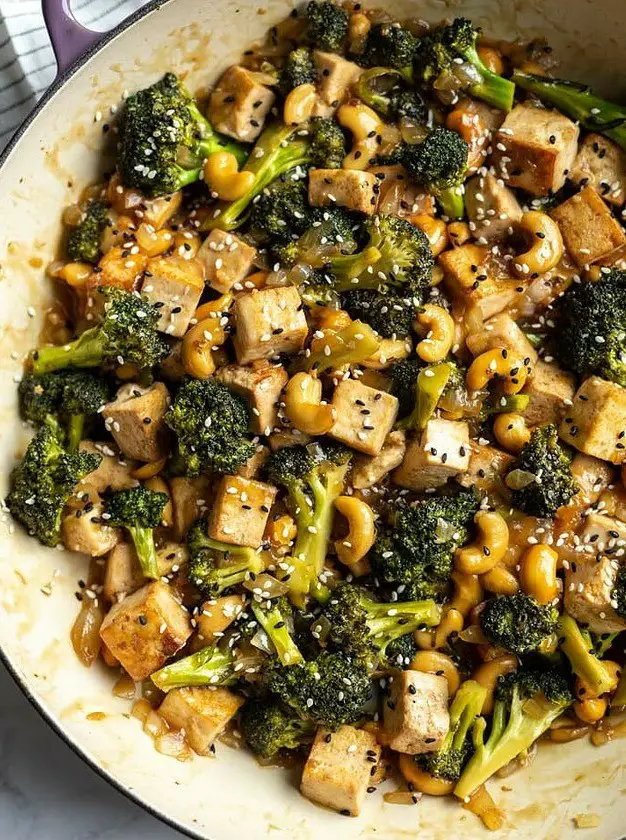 Cashew Tofu Stir Fry