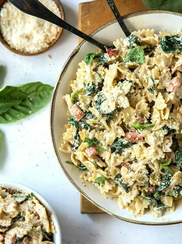 Farfalle with Spinach and Ricotta