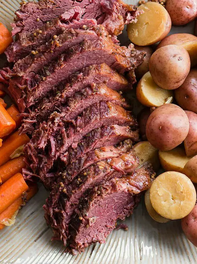 Instant Pot Corned Beef and Cabbage