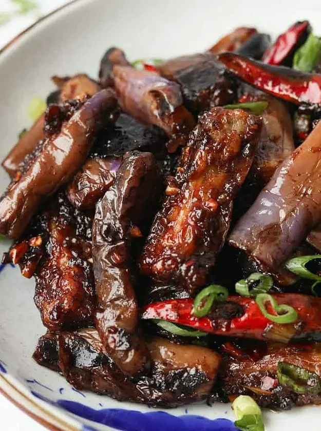 Chinese Spicy Garlic Eggplant