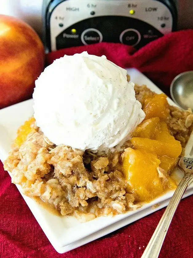 Crock Pot Peach Crisp