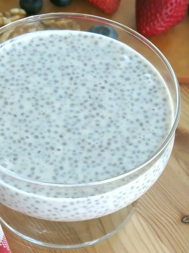 Overnight Vanilla Chia Seed Pudding