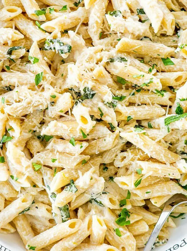 Creamy Goat Cheese Pasta