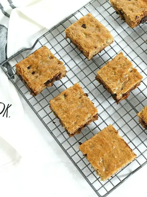 Chocolate Chip Banana Bars