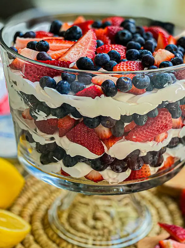 Easy Berry Trifle