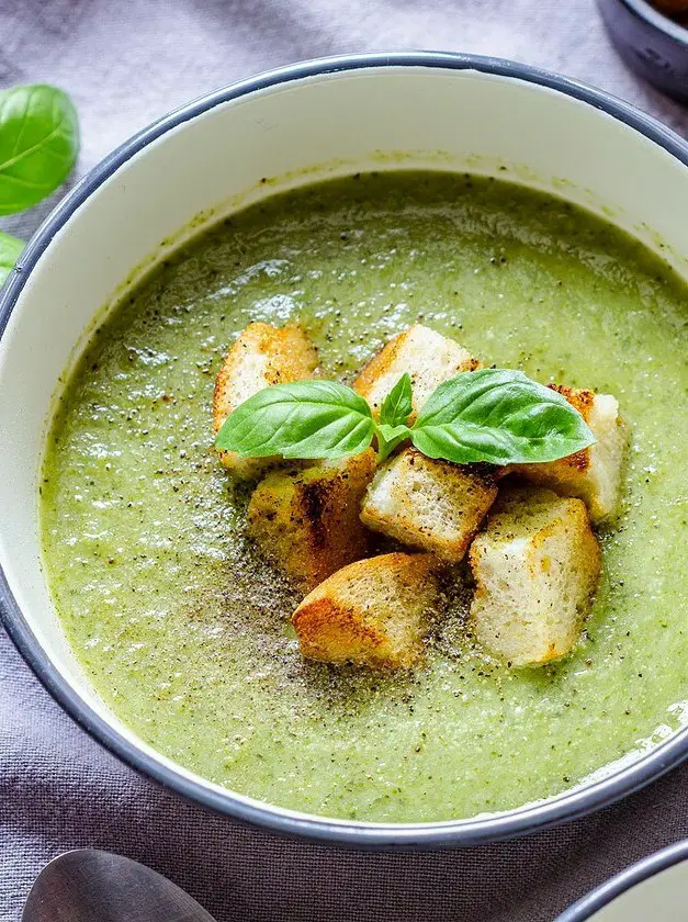 Broccoli & Celery Soup