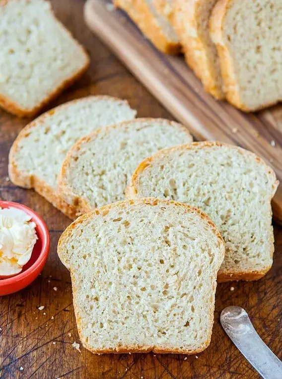 Soft and Fluffy Sandwich Bread