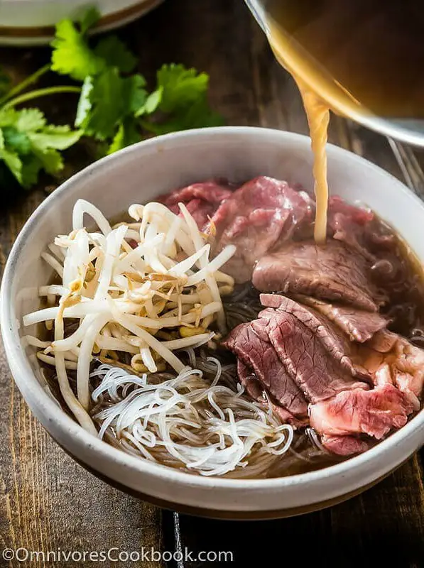 Vietnamese Pho Noodle Soup