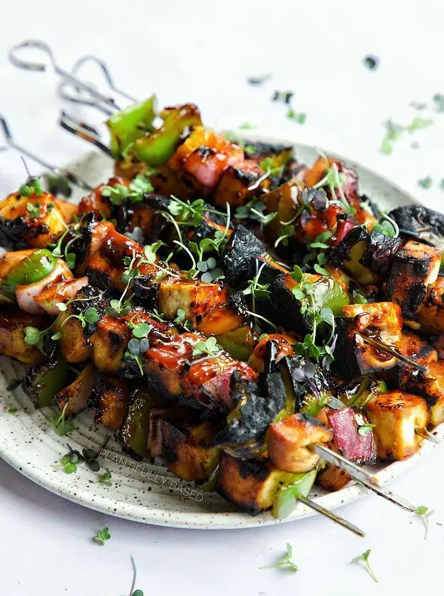 Grilled Pineapple Tofu Skewers