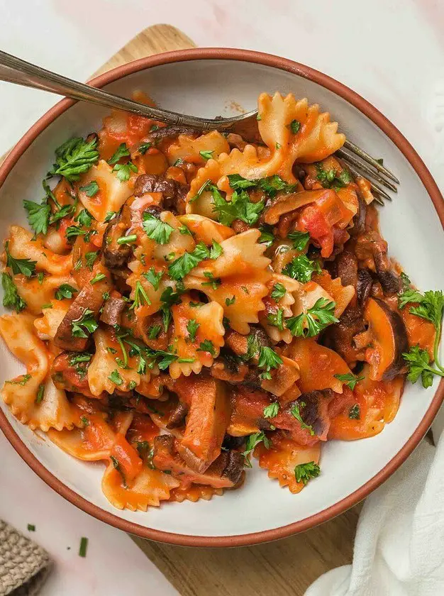 Vegan Farfalle Pasta with Creamy Coconut Rose Sauce