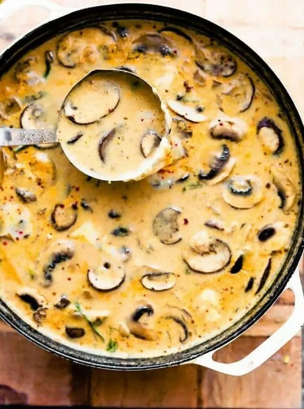 Creamy Vegan Mushroom Soup