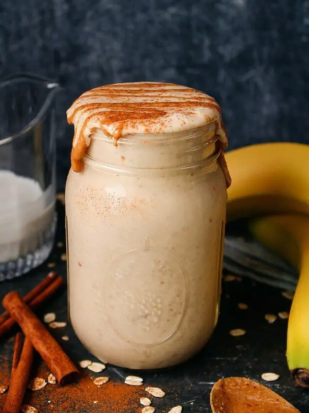 PB Date Banana Smoothie