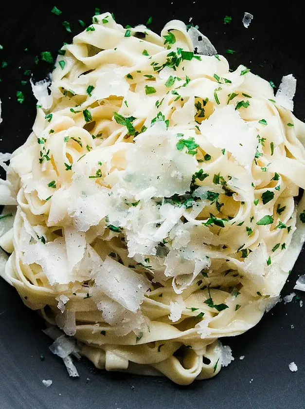 Authentic Homemade Alfredo Sauce