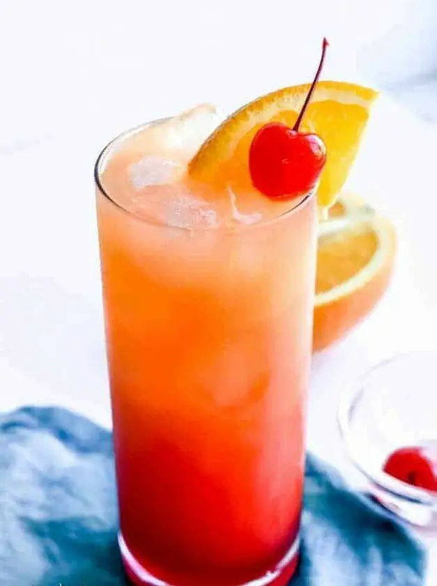 Tequila Sunrise Cocktail