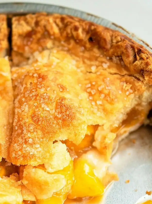 Easy Homemade Peach Pie