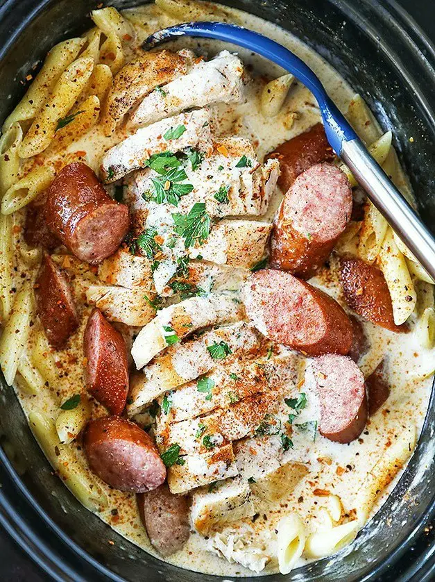 Slow Cooker Cajun Chicken Alfredo