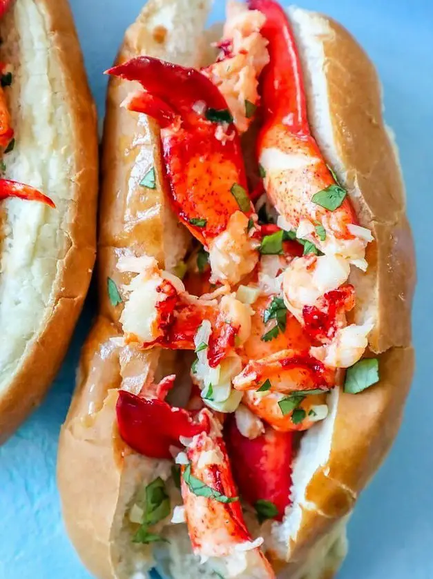 Garlic Butter Naked Lobster Rolls