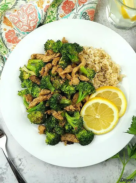 Lemon Pepper Soy Curls with Broccoli