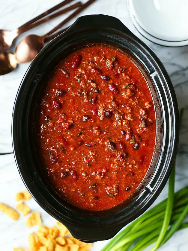 Easy Slow Cooker Chili