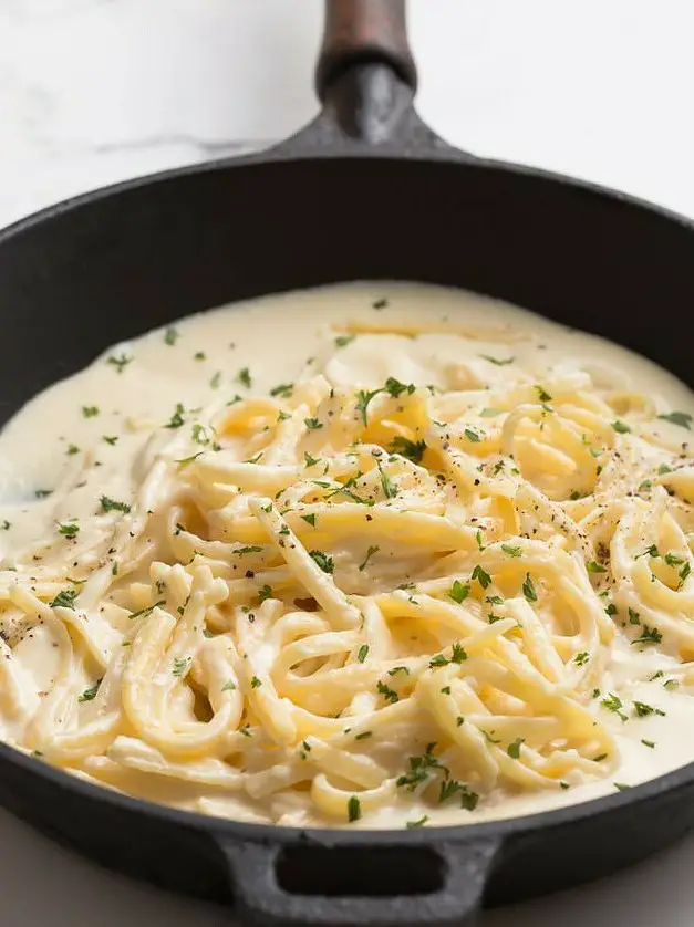 Easy Alfredo Sauce