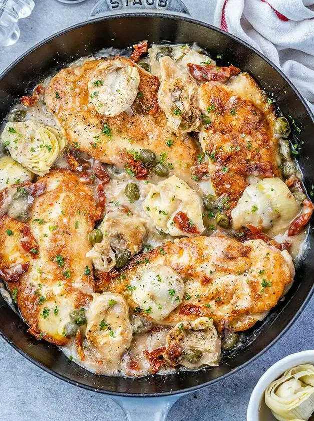 Mediterranean Chicken Skillet