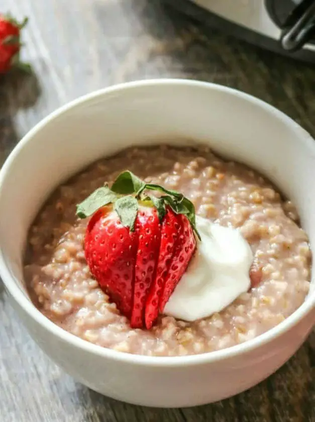 Strawberries and Cream Oatmeal