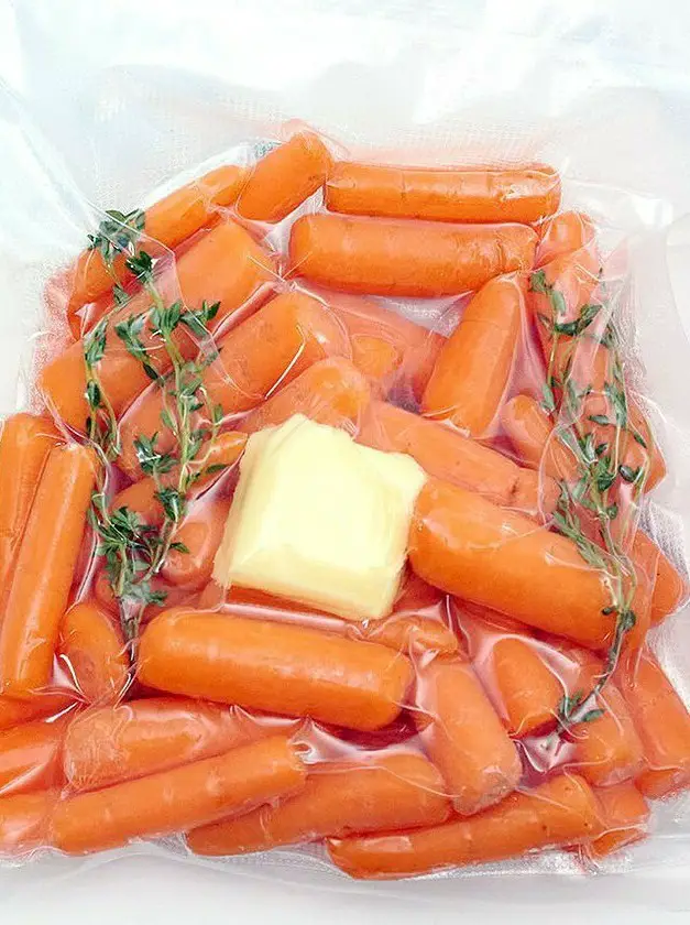 Tender Sous Vide Carrots