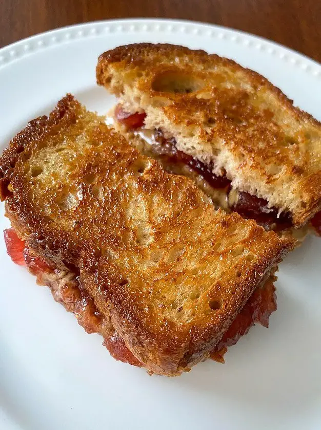 Fried Peanut Butter and Jelly Sandwich