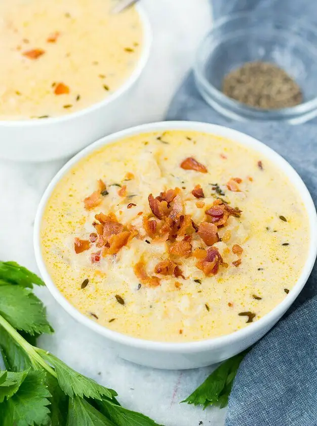 Instant Pot Cauliflower Soup