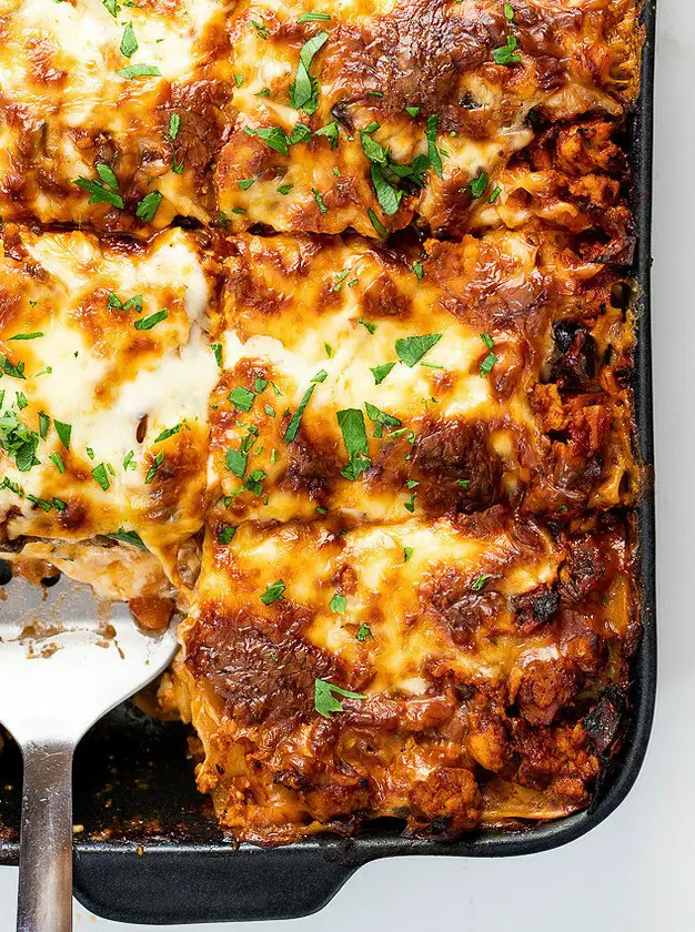 Cheesy Chicken Lasagna