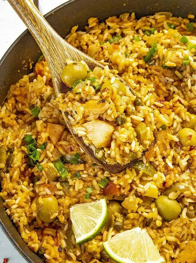 Puerto Rican Arroz Con Pollo